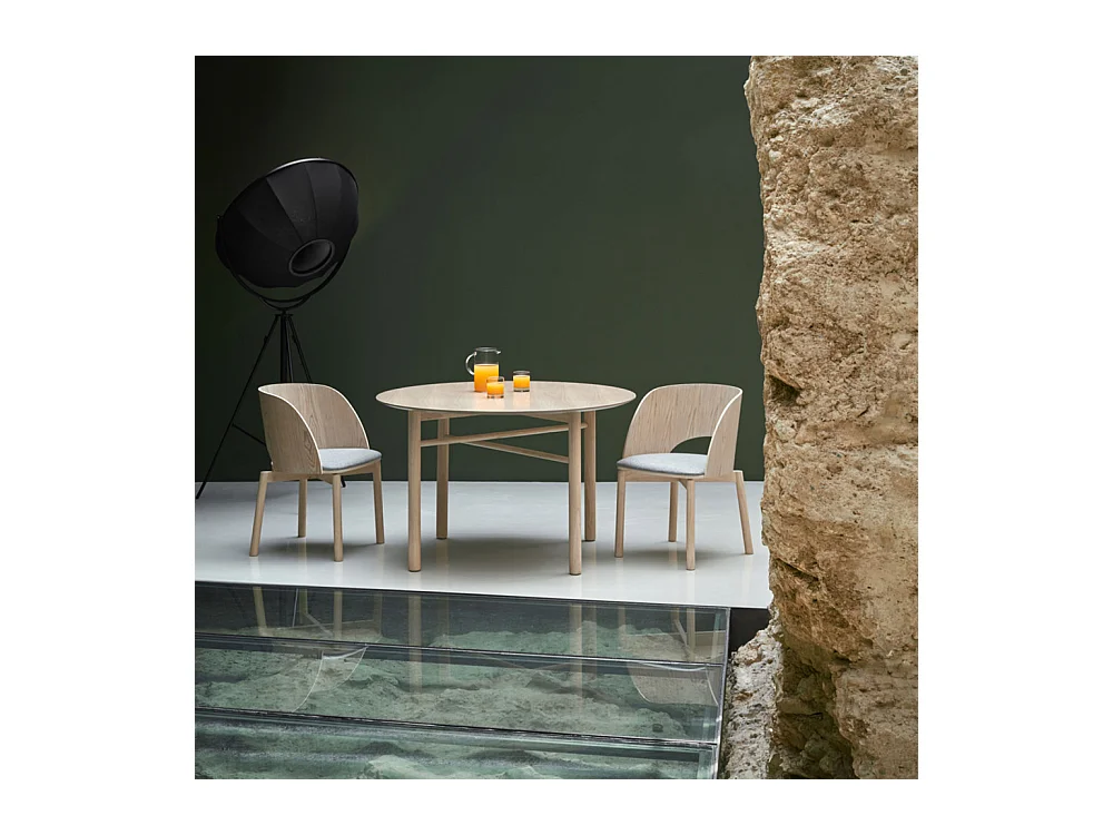 Junco - Table à manger 4 personnes ronde en bois - Bois clair