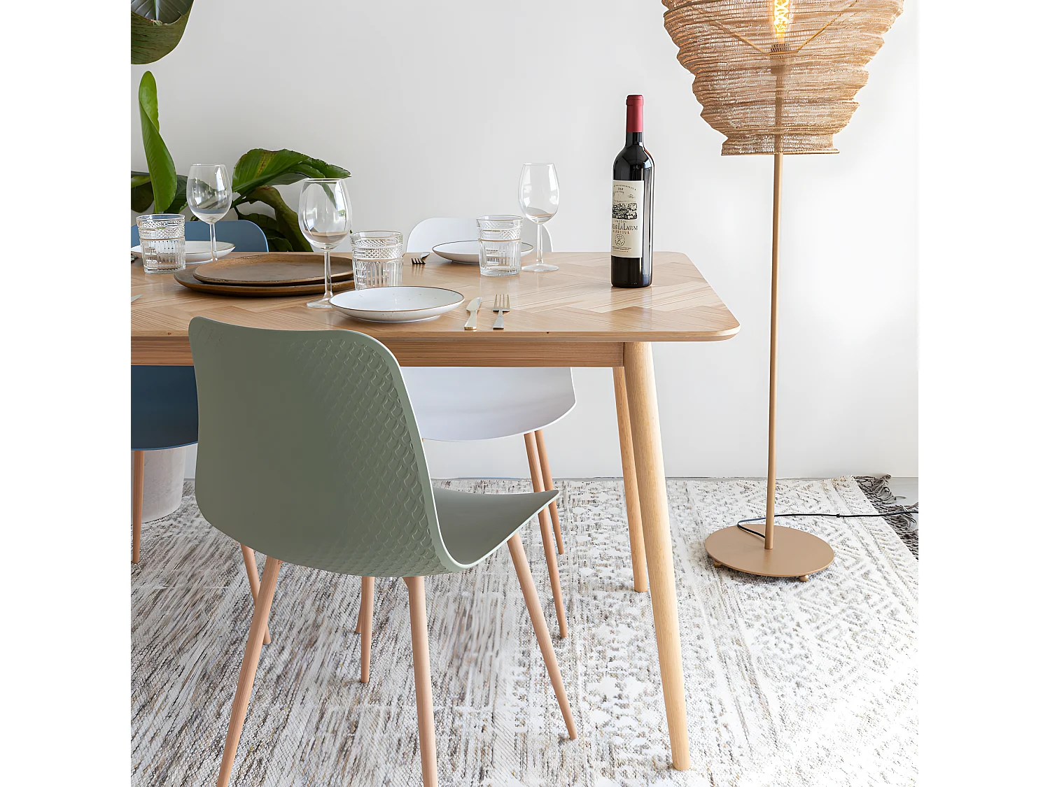 Fabio - Table à manger 6 personnes en bois - Bois clair