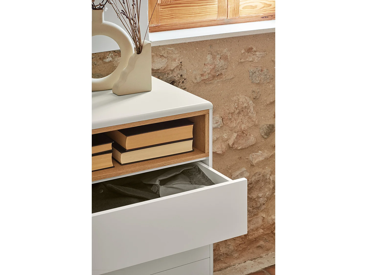 Corvo - Commode 7 tiroirs 1 niche en bois L120xH90cm - Blanc