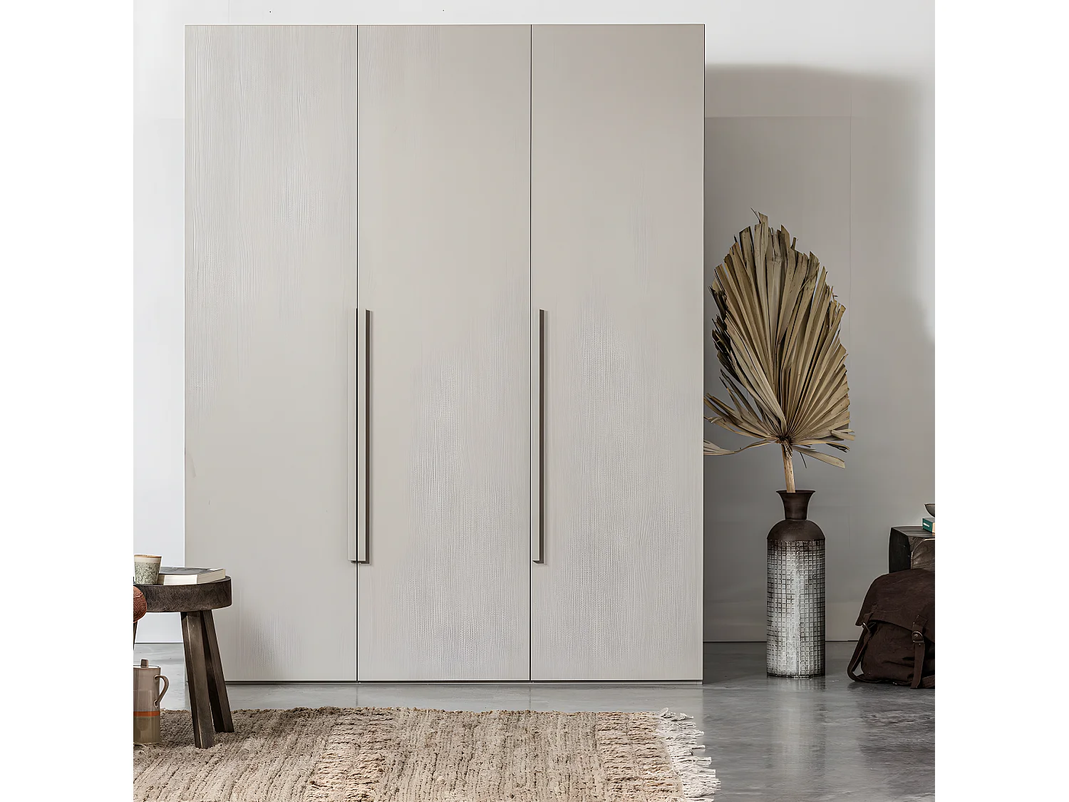 Rens - Armoire 3 portes en bois H210cm - Gris clair