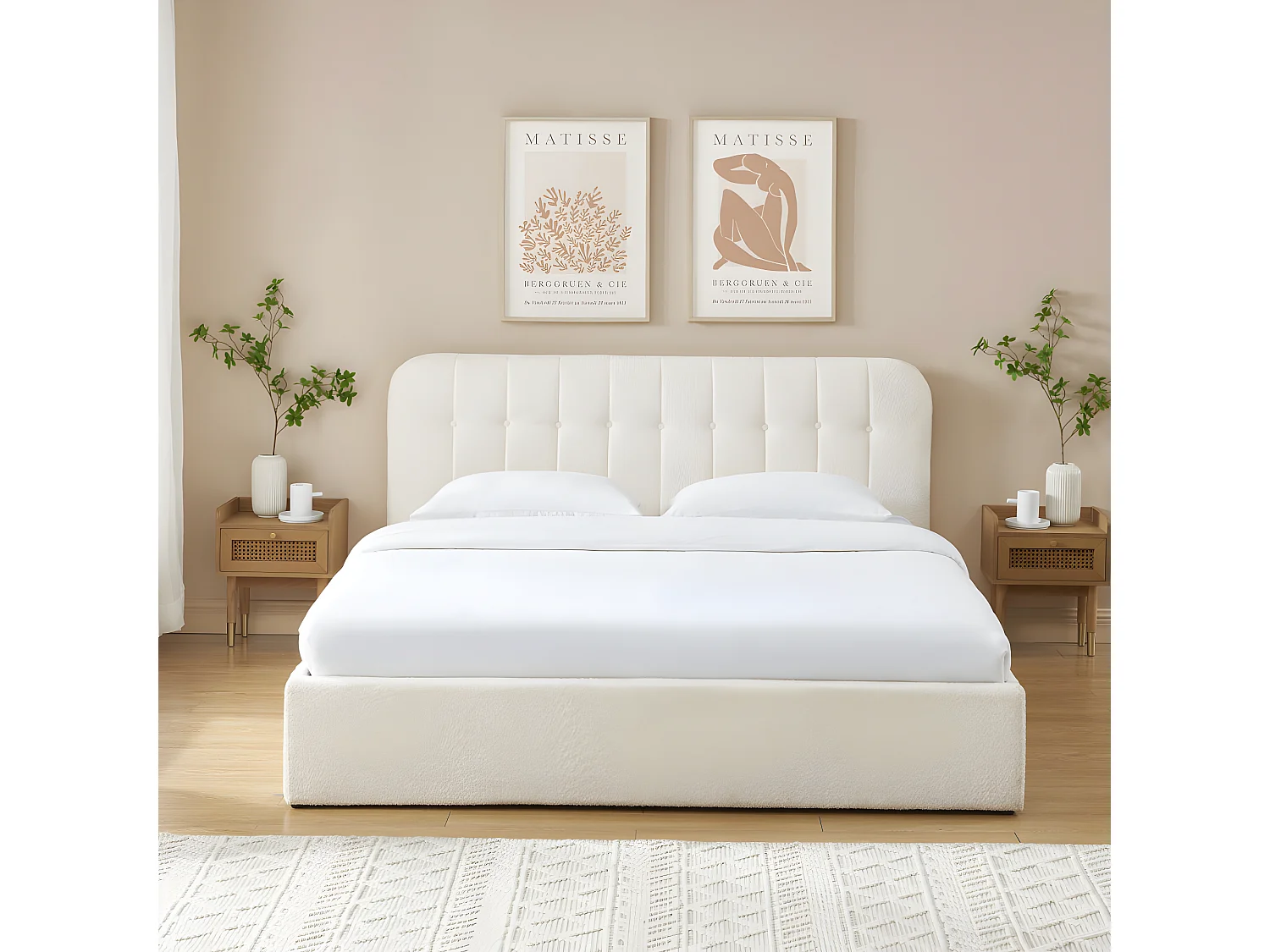Torgo - Lit coffre matelassé en tissu bouclette 180x200cm - Ecru