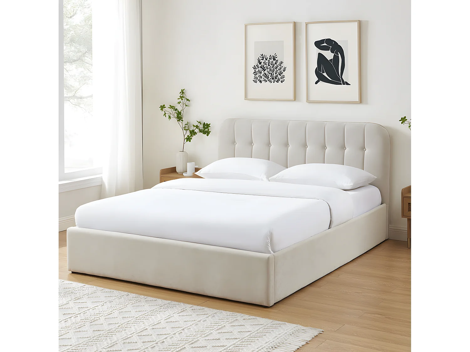 Torgo - Lit coffre matelassé en velours 160x200cm - Beige