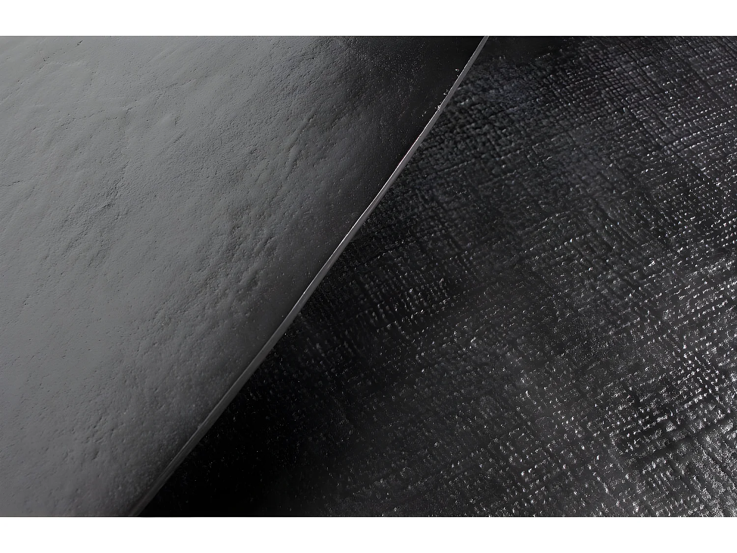 Triangle - 2 tables basses en métal - Noir