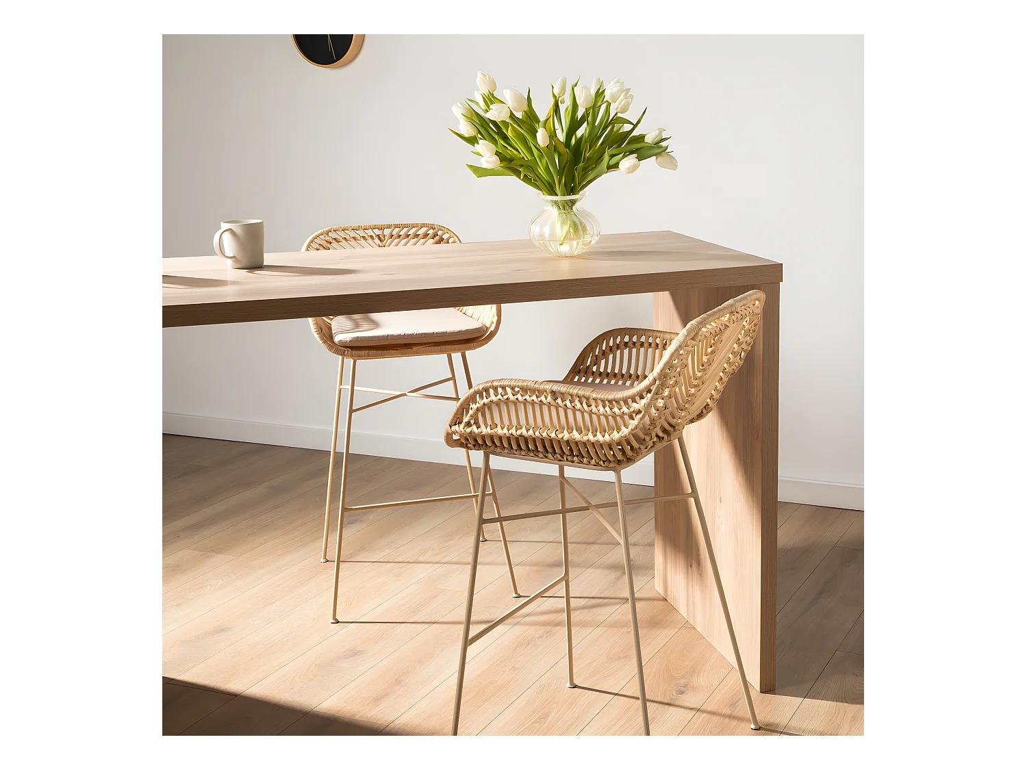 Nunuhai - Lot de 2 tabourets de bar en rotin pieds beiges H68cm - Naturel