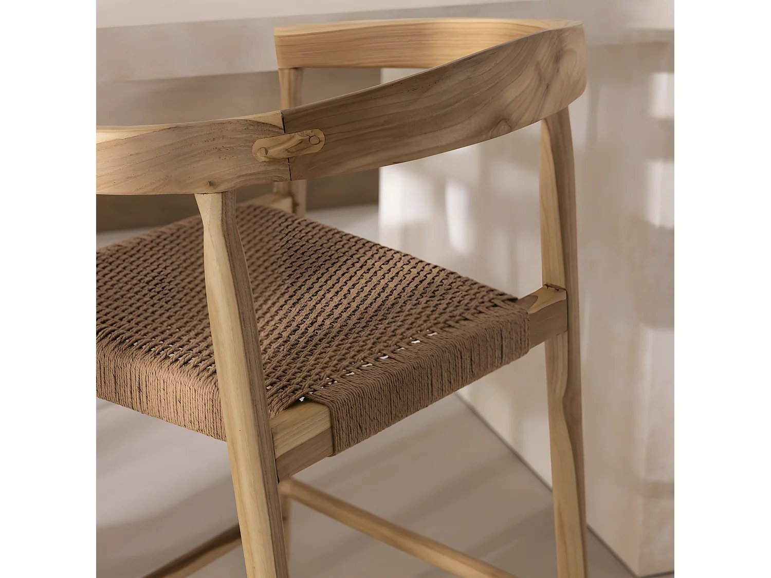 Buri - Lot de 2 fauteuils de bar en teck et corde tressé H65cm - Bois clair