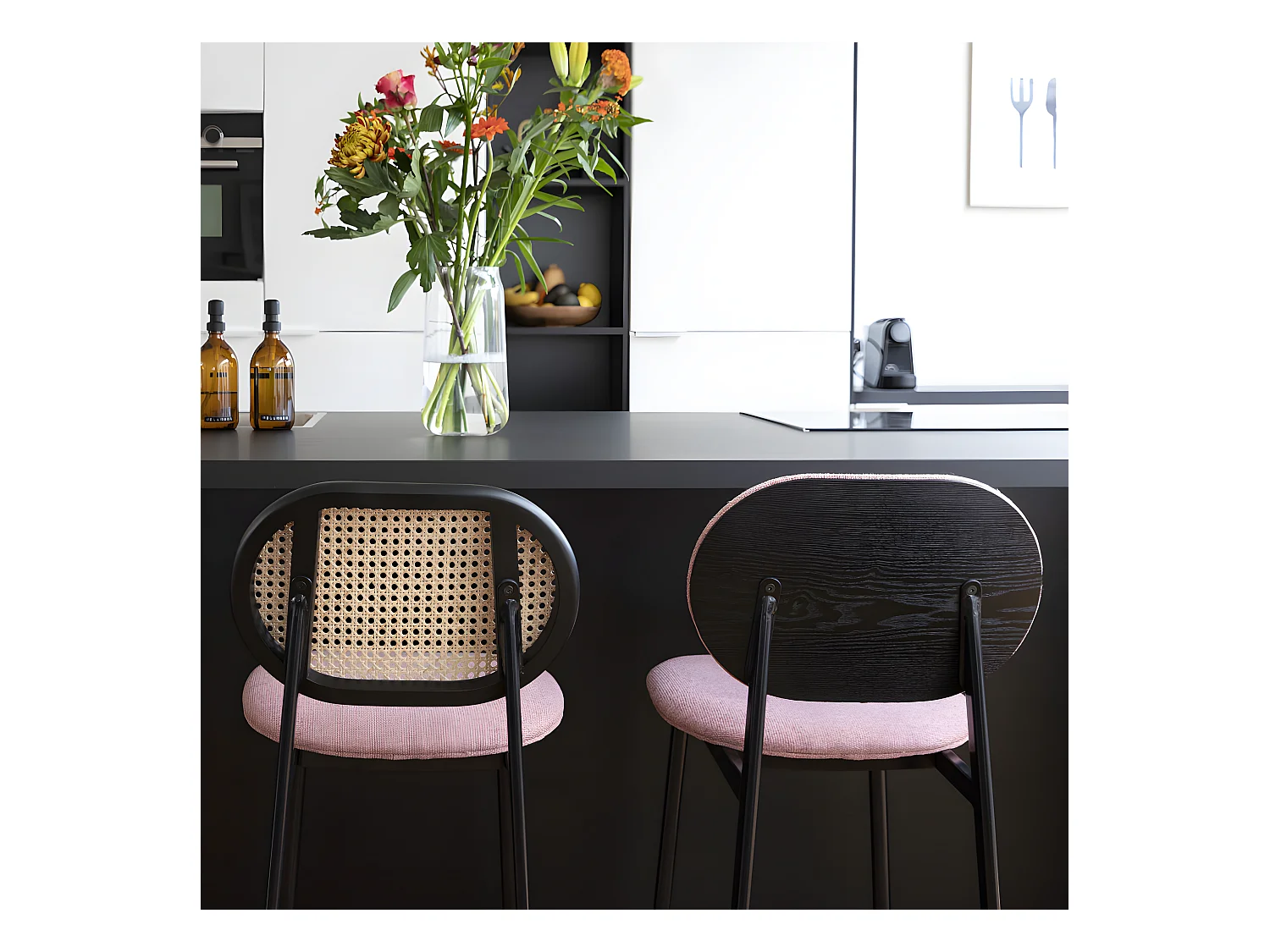 Spike - Tabouret de bar en tissu et cannage H65cm - Rose