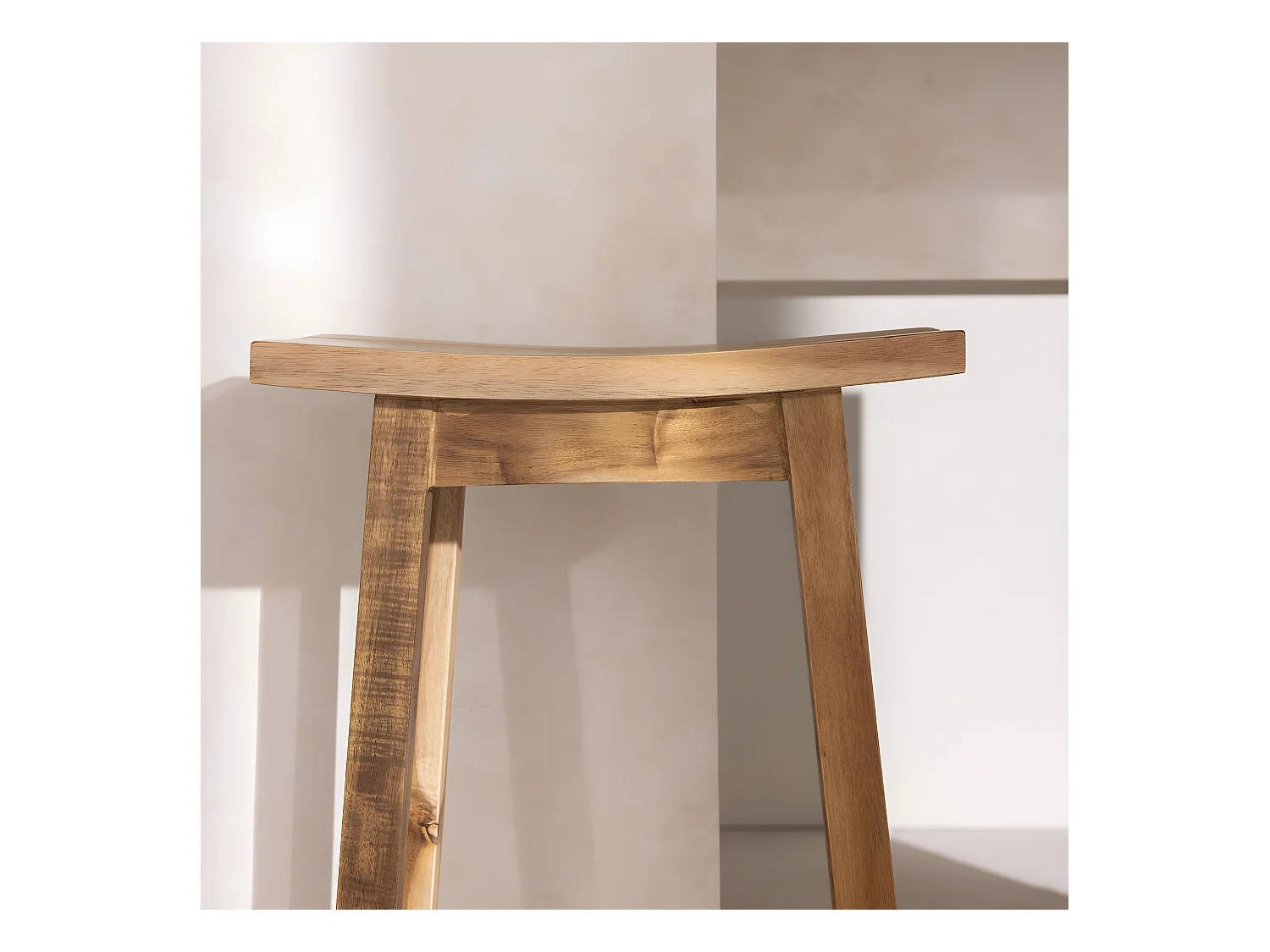 Hanotilo - Tabouret de bar en acacia H66cm - Bois
