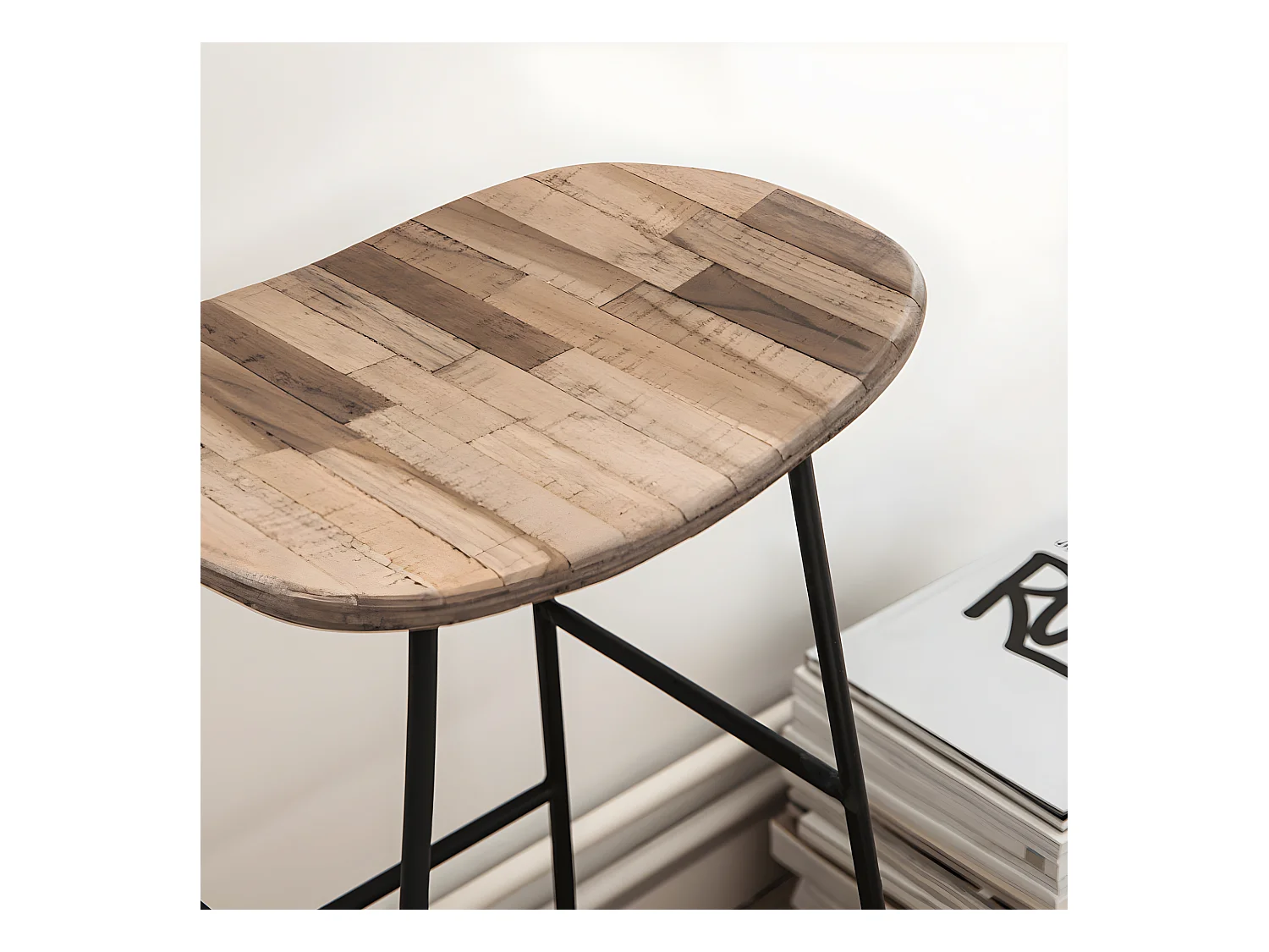 Kabayan - Tabouret de bar en teck recyclé et métal H65cm - Bois clair