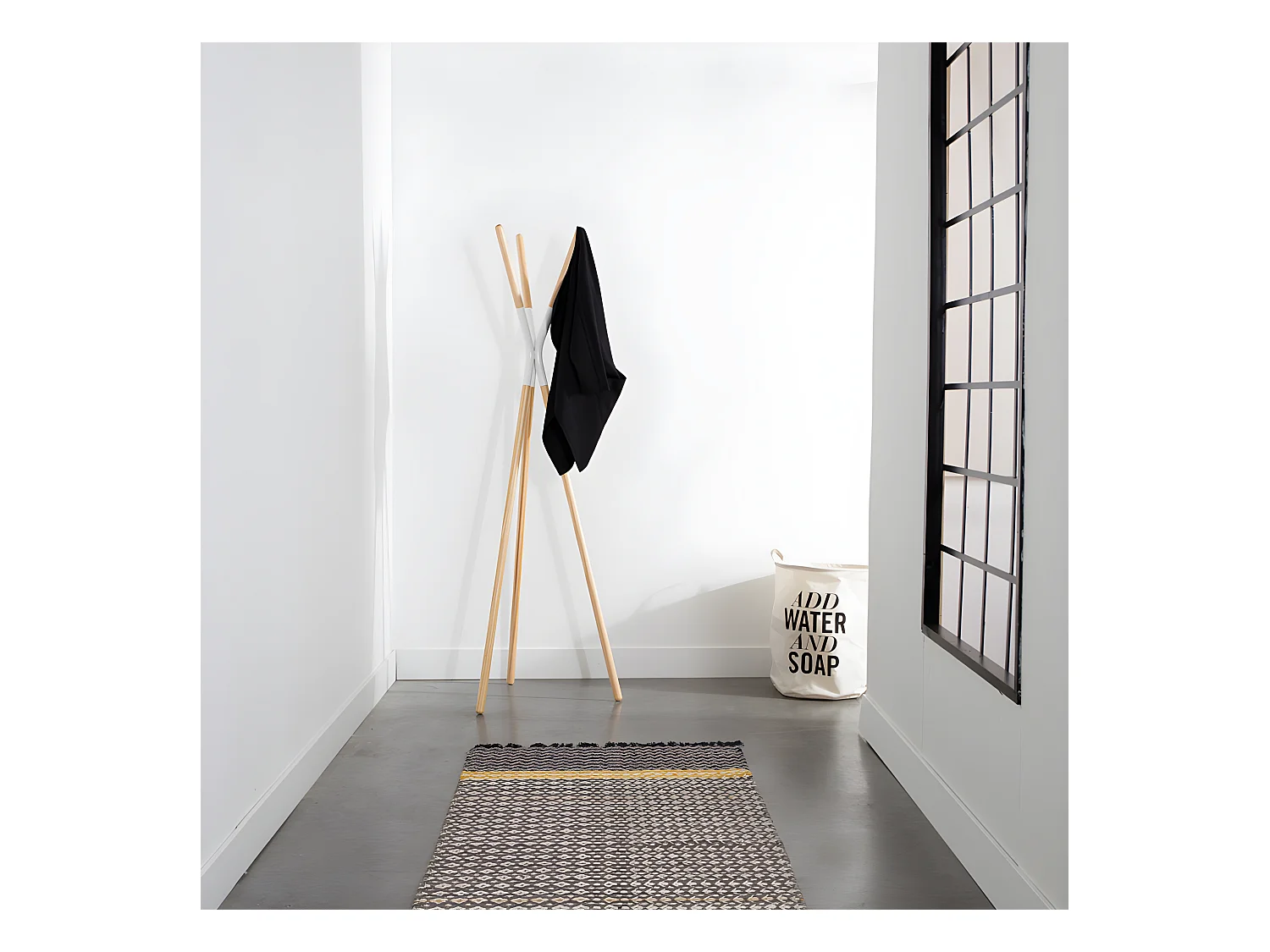 Pinnacle - Porte-manteaux scandinave bois - Blanc