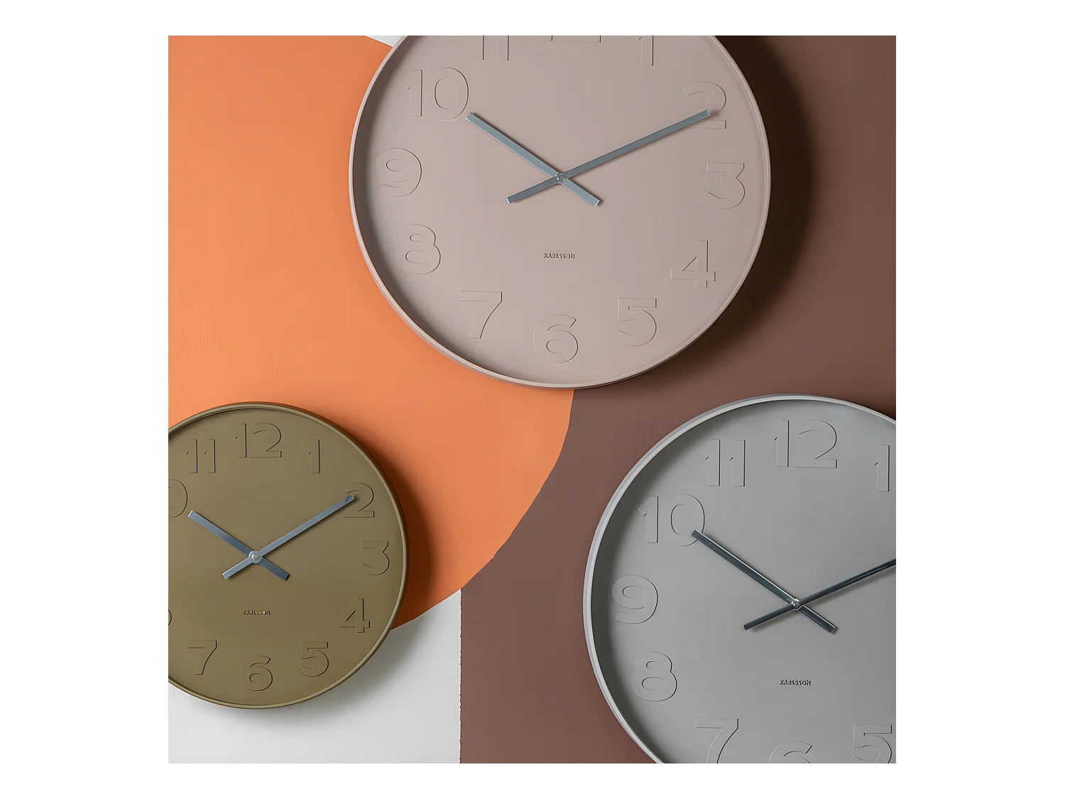 Wanduhr Mr. Brown Numbers Large - Sandbraun - Ø51cm