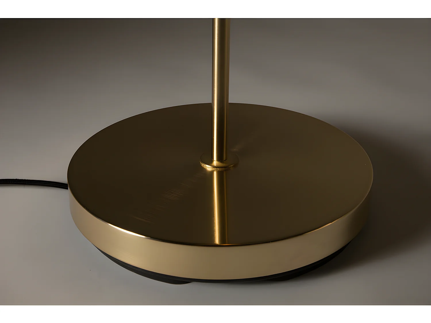 Eclipse - Lampadaire design métal finitions dorées - Or