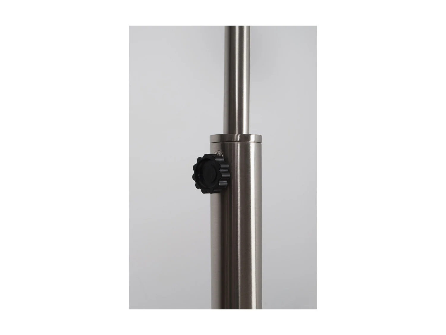 Bow - Lampadaire arc design - Chrome