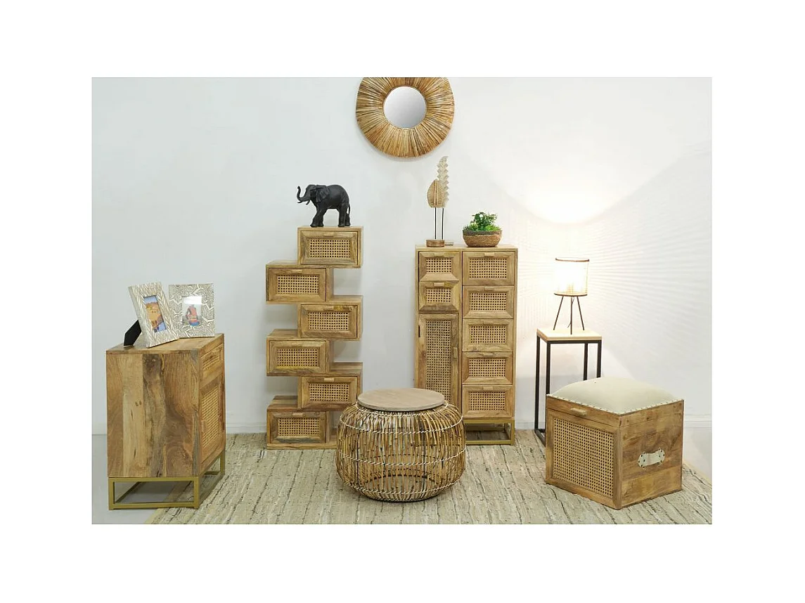 Commode en manguier et cannage en rotin
