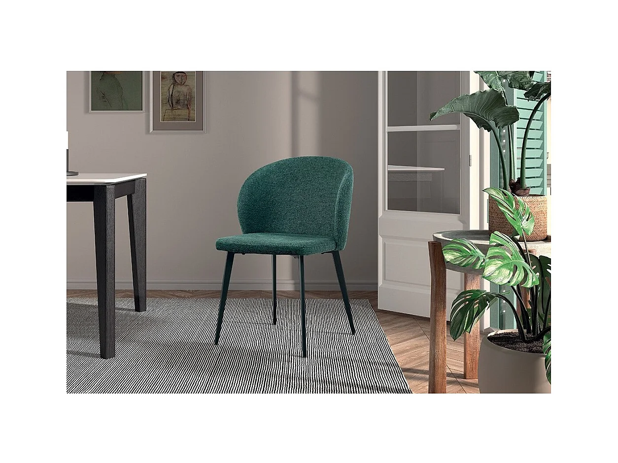 Sedia rivestita in tessuto per sala da pranzo colore verde. Collezione HARDIN
