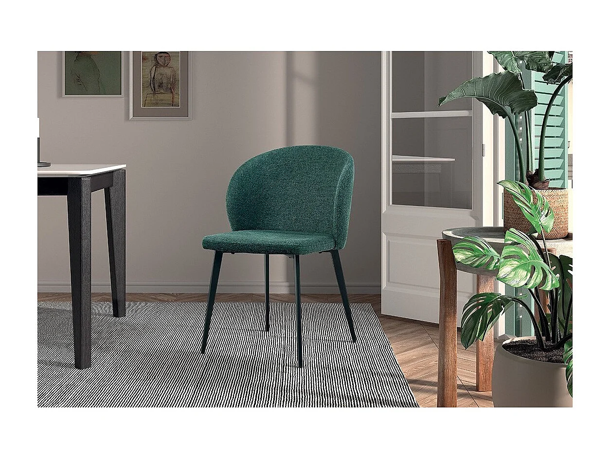Chaise revêtement tissu pour salle à manger coloris vert. Collection HARDIN