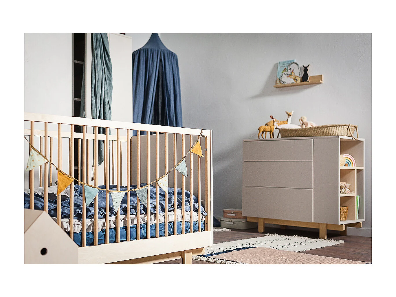 Lit évolutif 70x140 et commode 3 tiroirs Romy - Cachemire