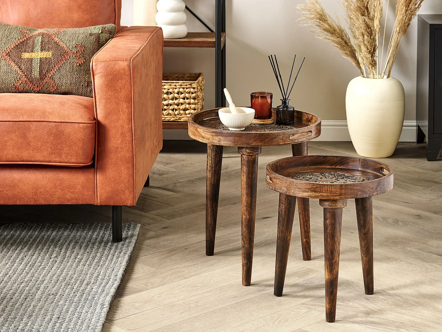 Zestaw 2 stolików pomocniczych ASTAI Drewno mango Ciemnobrązowy