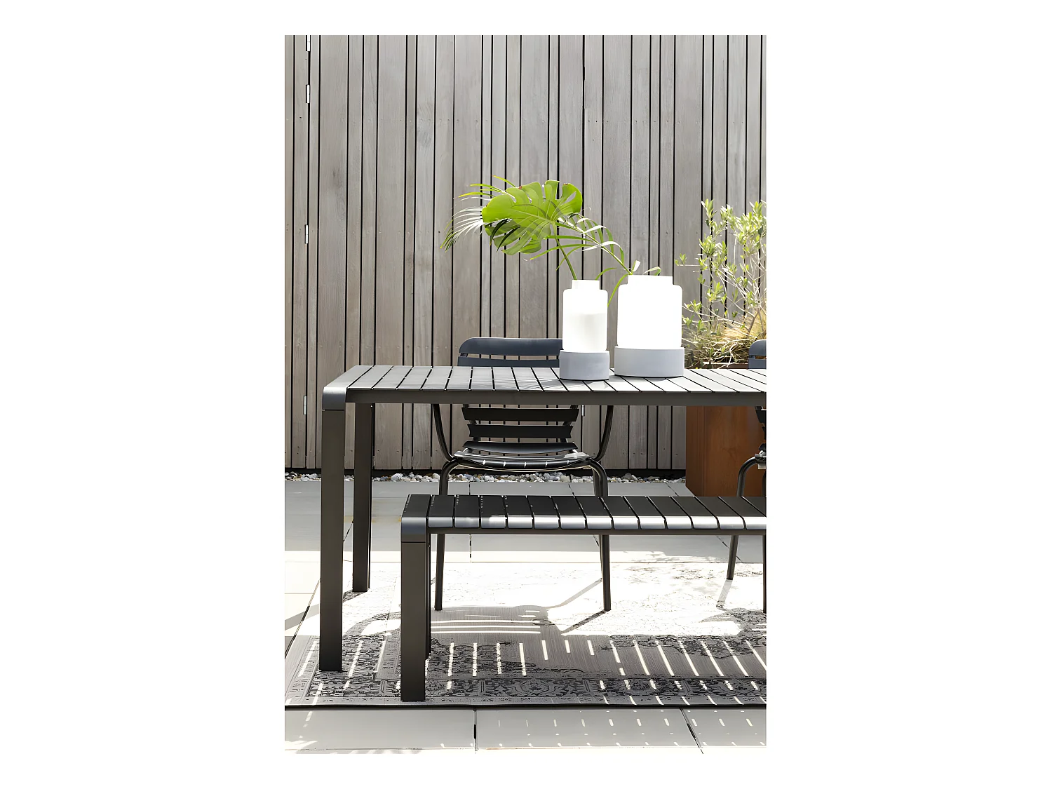 Vondel - Banc de jardin en métal 175x45cm - Noir