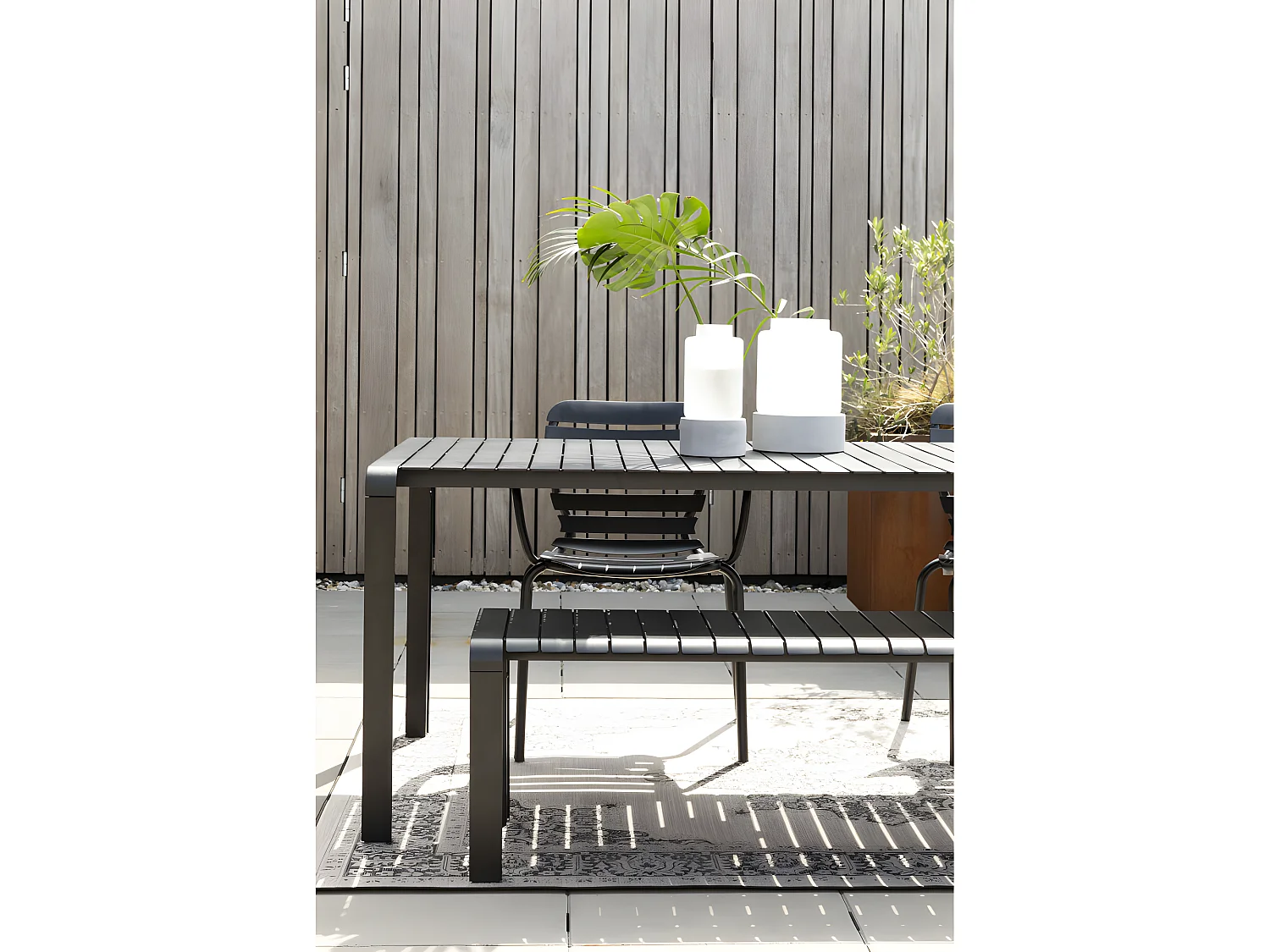Vondel - Banc de jardin en métal 175x45cm - Noir