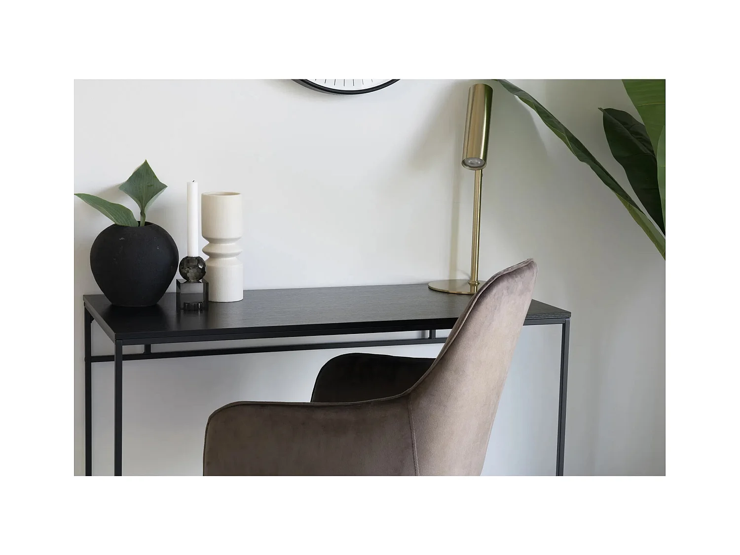 Escritorio Vita negro, decoración roble.