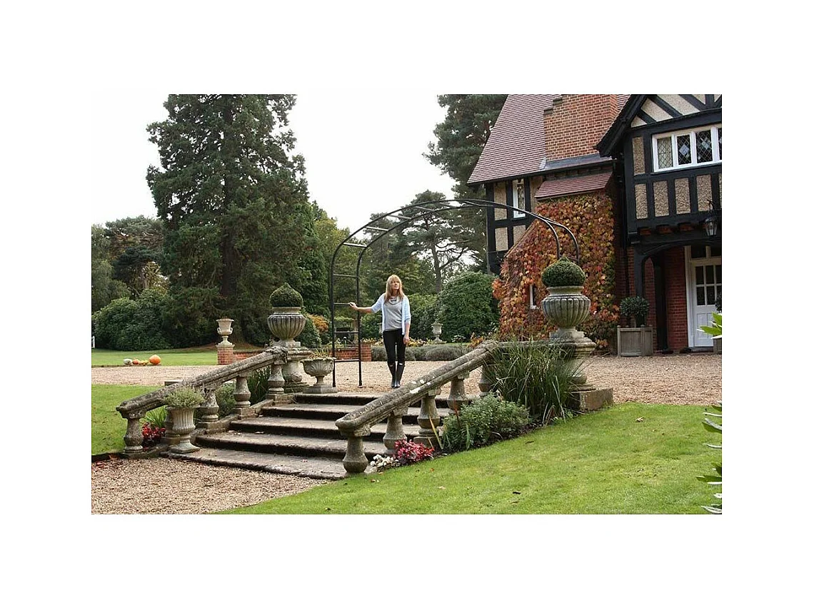 Arche de jardin 2m50 en acier galvanisé Ellipse