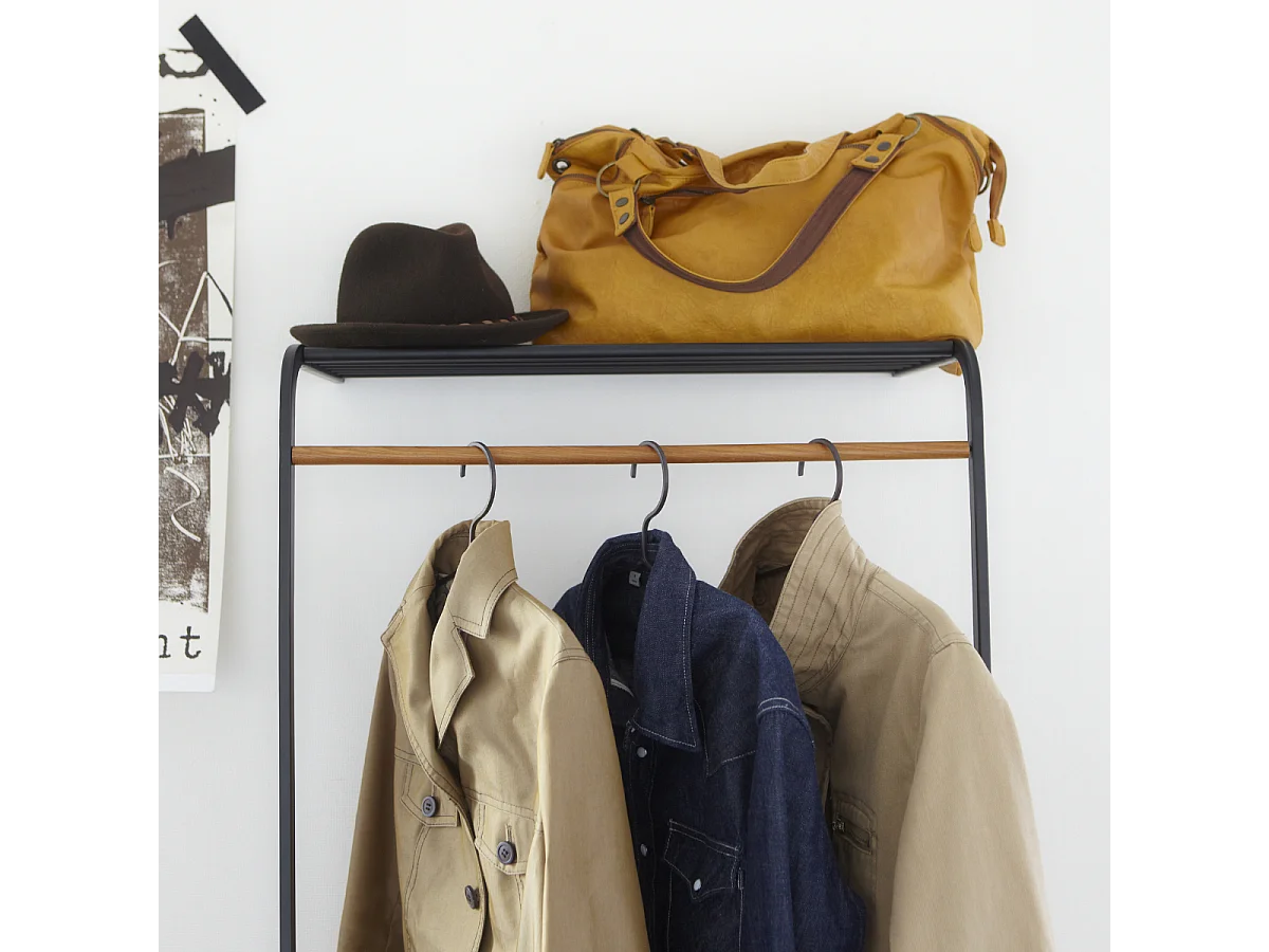 Schuine kapstok met plank H160 cm - TOWER