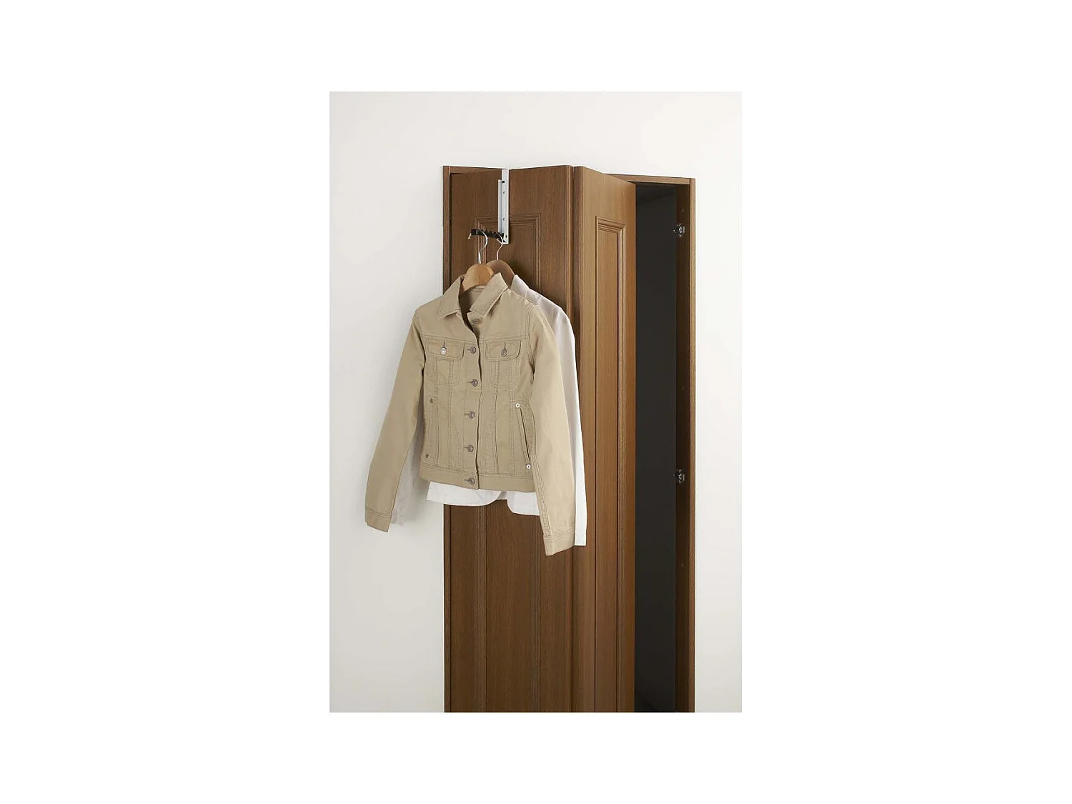 Patère pliable en acier Smart