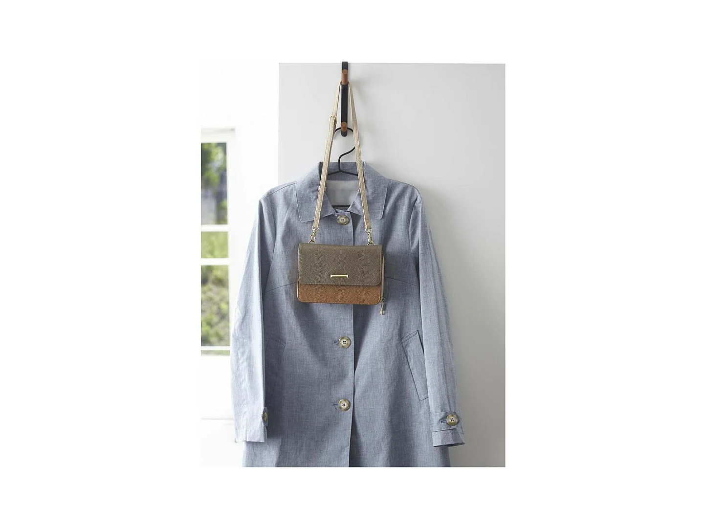 Porte manteau spécial porte Door