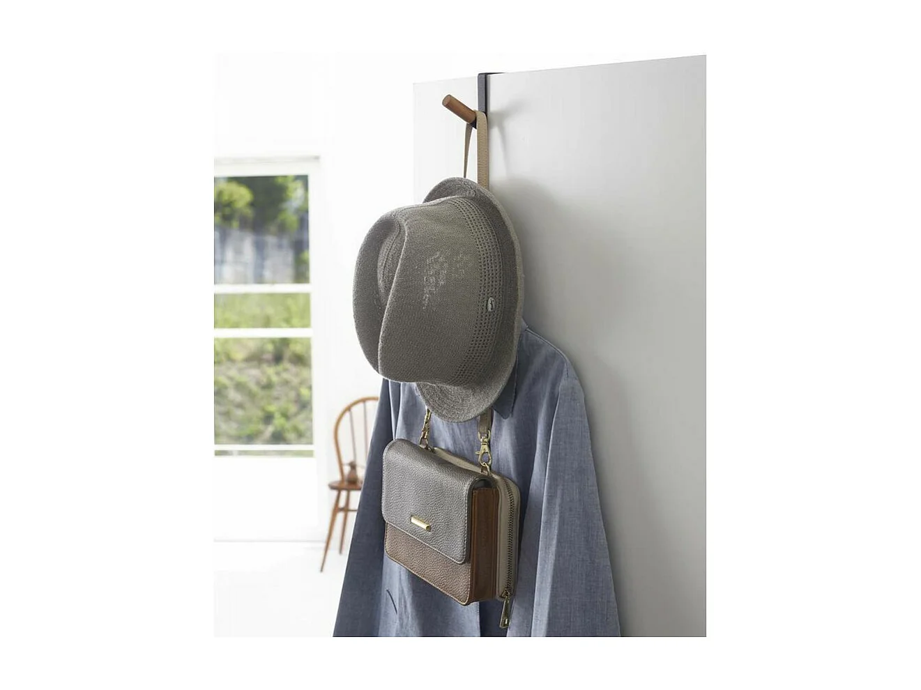 Porte manteau spécial porte Door