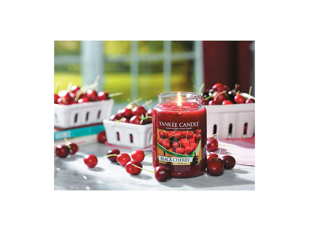 Vela en tarro de cristal con aroma a guinda Modelo pequeño