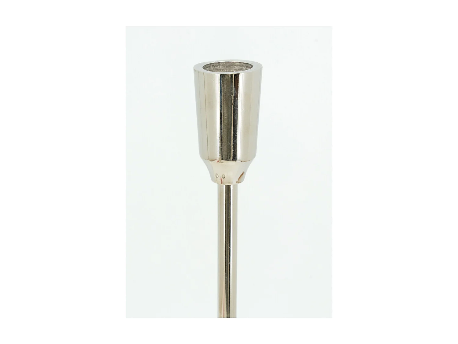 Hauts bougeoirs en aluminium (Lot de 3)