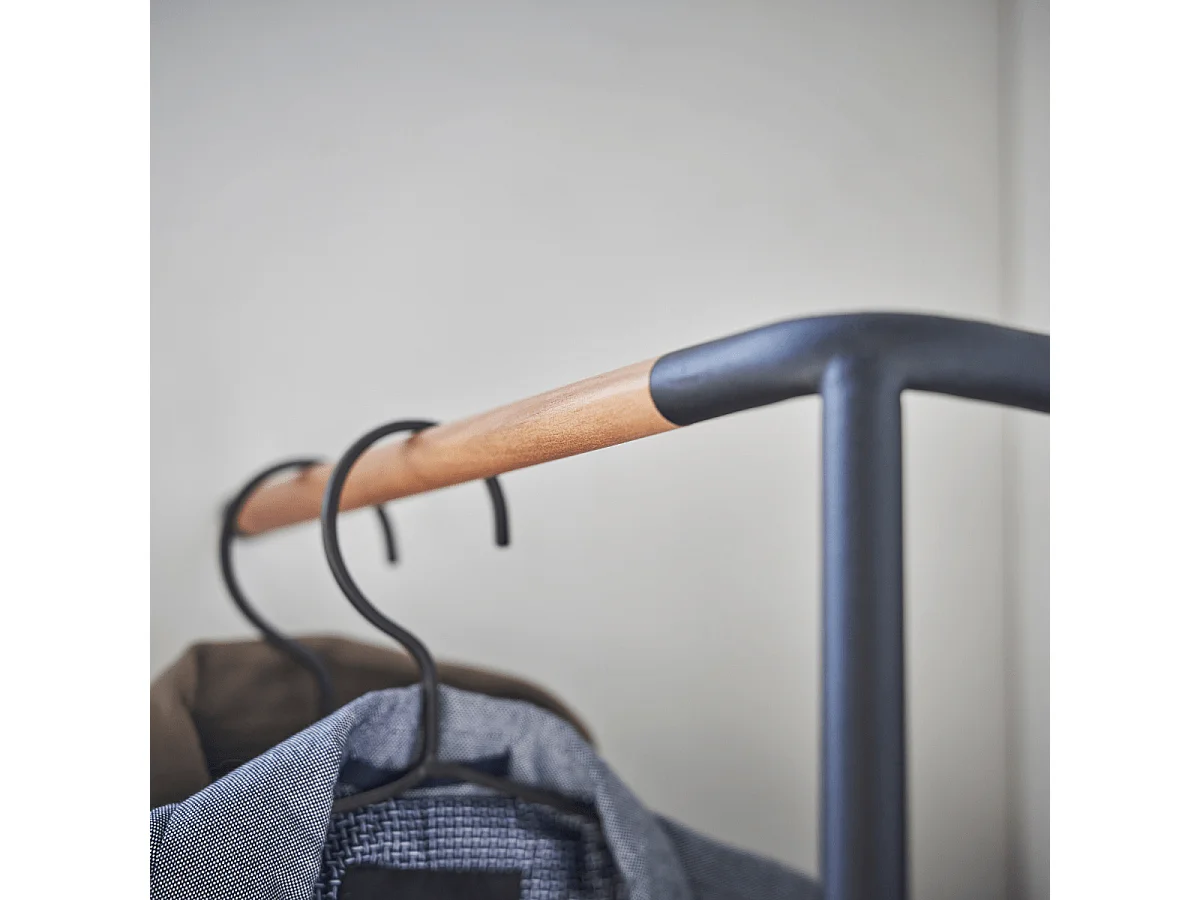 Porte-manteau d'angle incliné H160 cm - TOWER