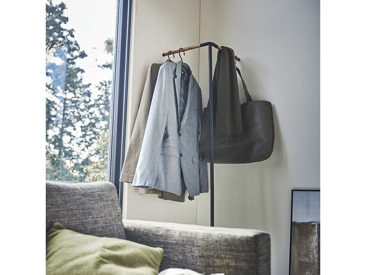 Porte-manteau d'angle incliné H160 cm - TOWER