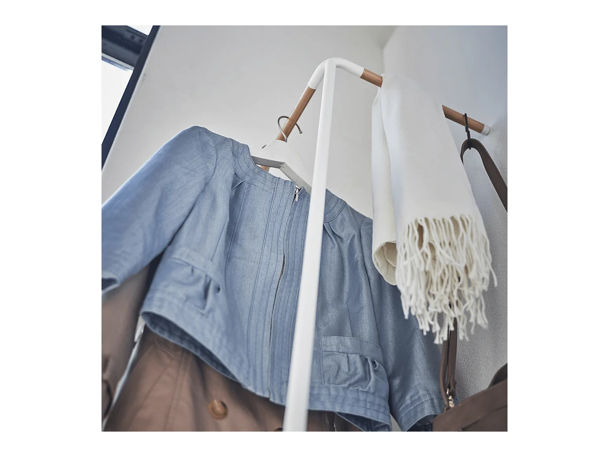 Porte-manteau d'angle incliné H160 cm - TOWER