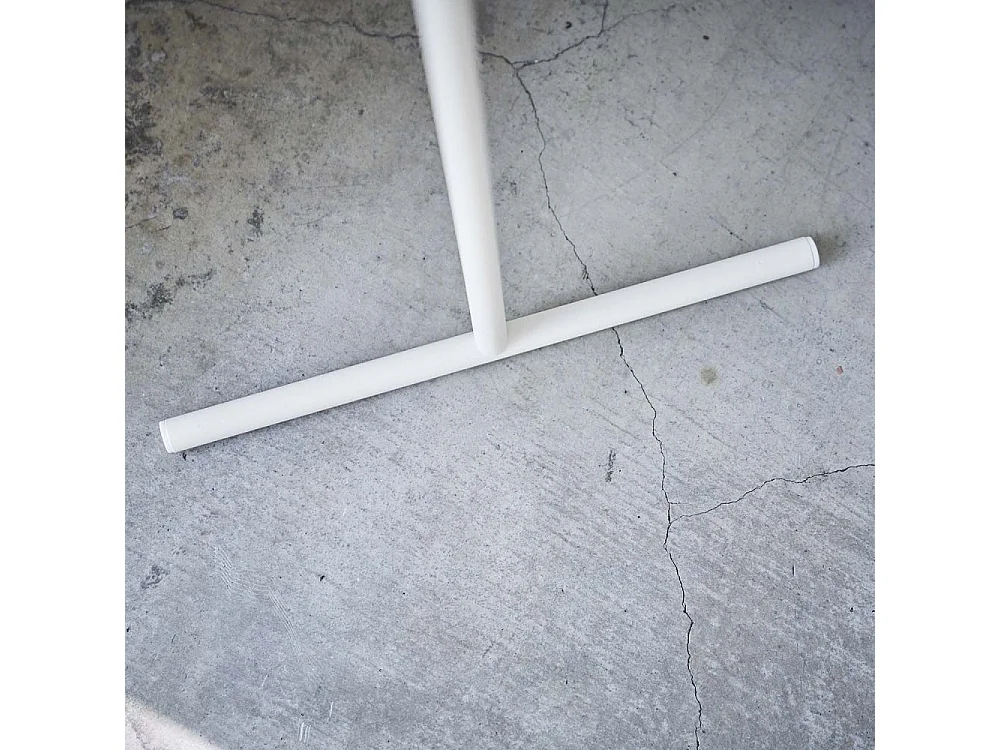 Porte-manteau d'angle incliné H160 cm - TOWER