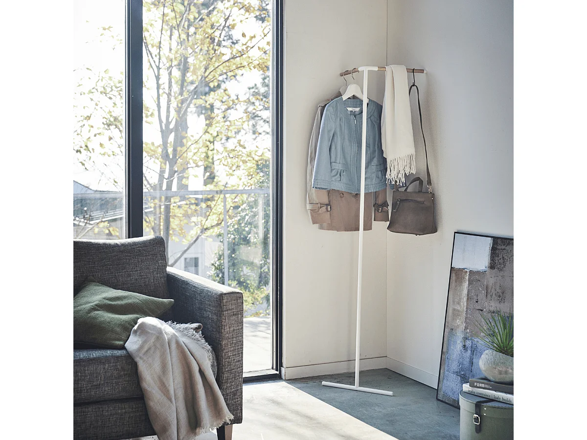 Porte-manteau d'angle incliné H160 cm - TOWER