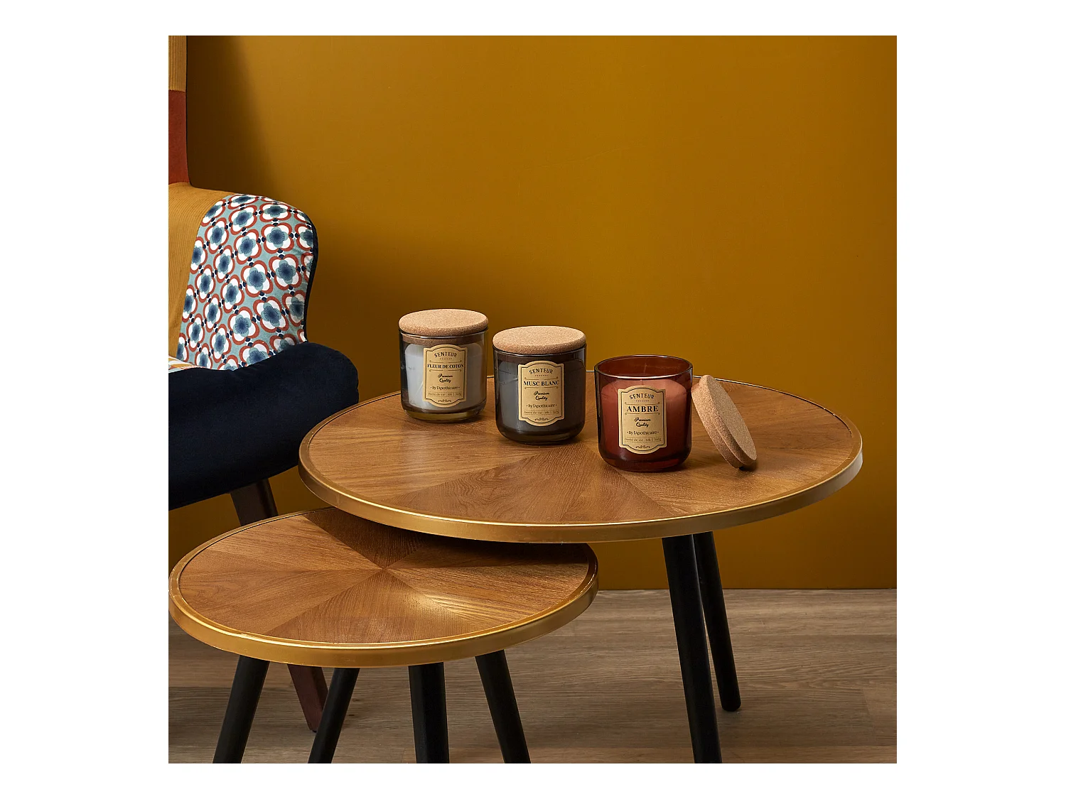 Bougie Parfumee Liege Apothicaire X3 Coffret Multicolore, Rouge, Blanc, Gris