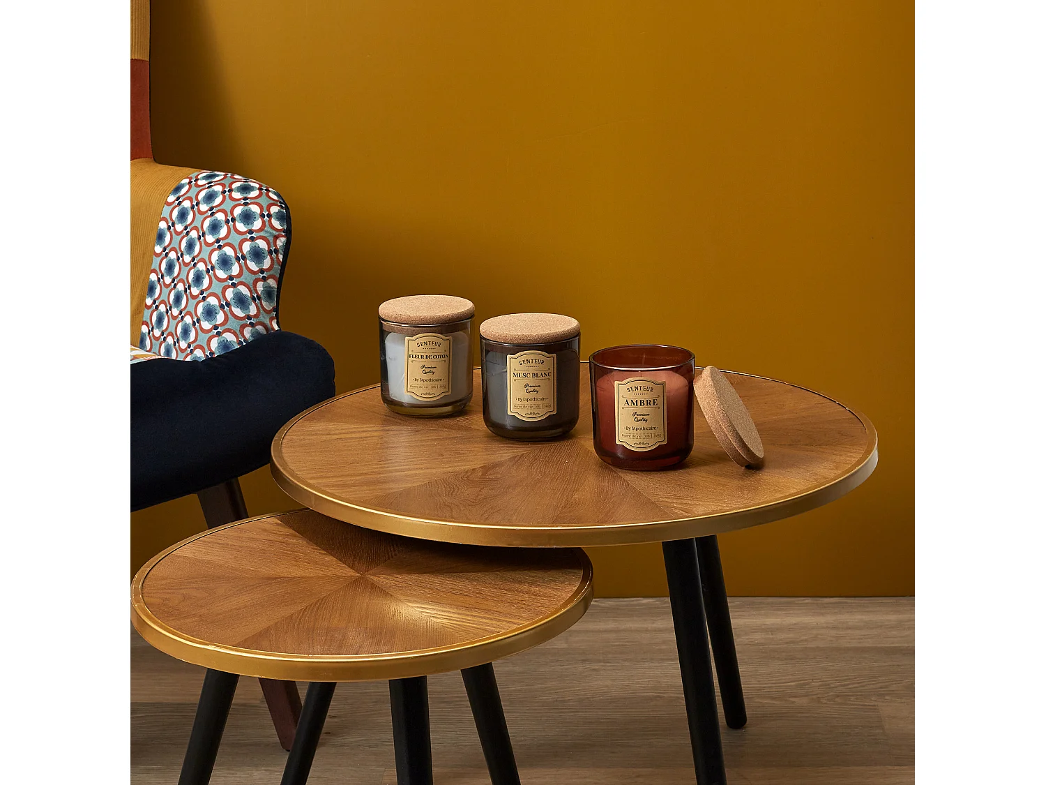 Bougie Parfumee Liege Apothicaire X3 Coffret Multicolore, Rouge, Blanc, Gris