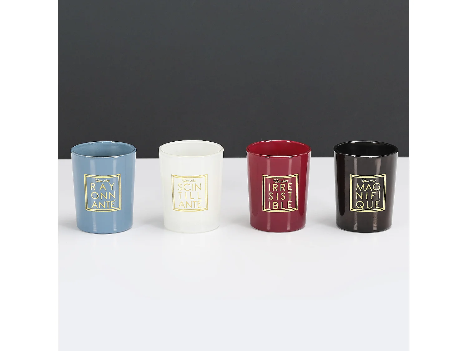 Juego de 4 velas perfumadas con flores de algodón Usted es