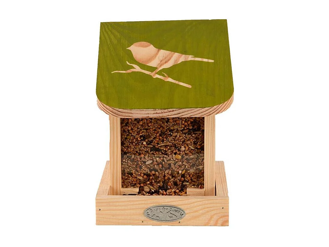 Futtersilo aus Holz mit Aufdruck