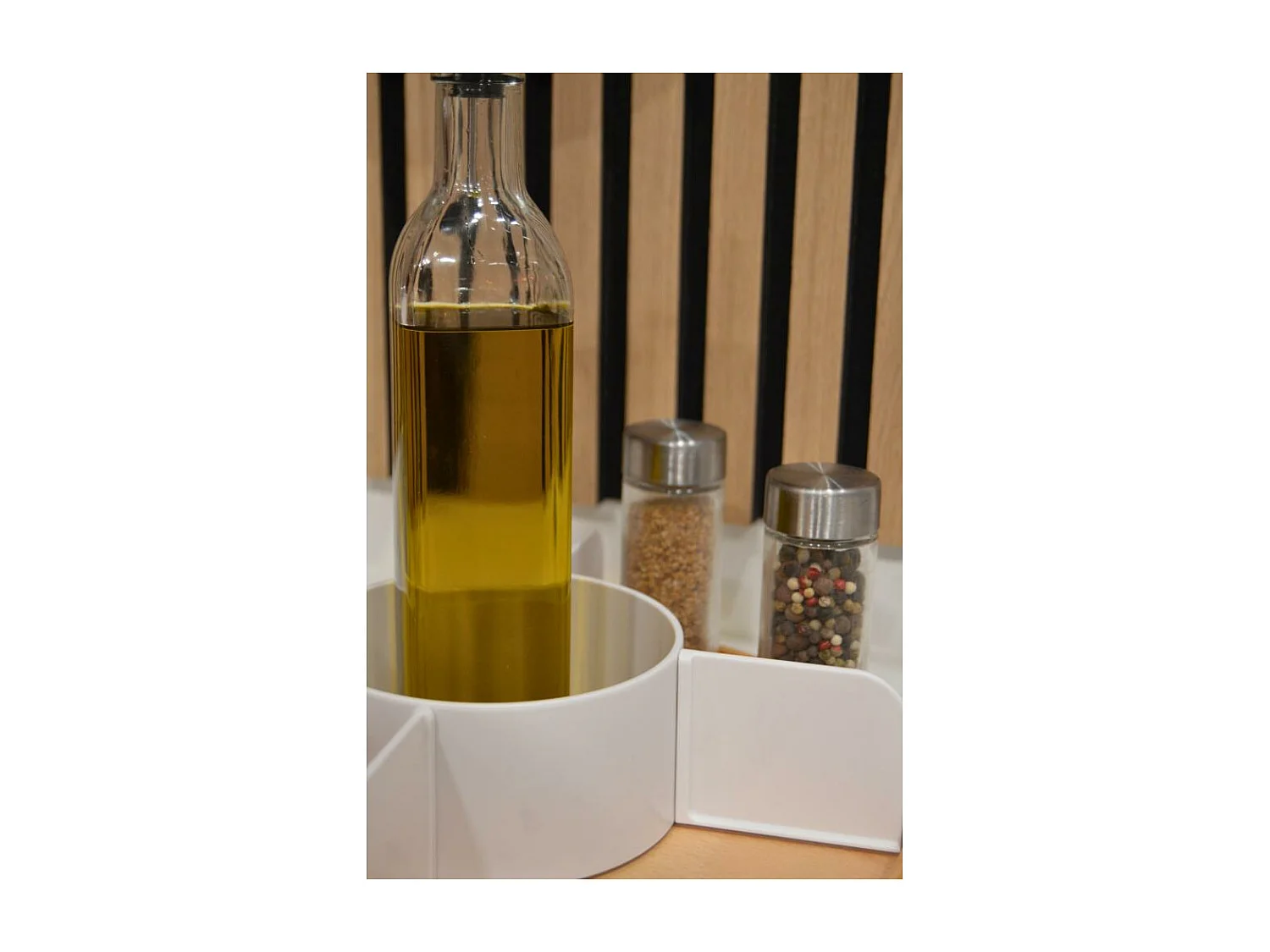 Plateau tournant avec compartiments Bellwood