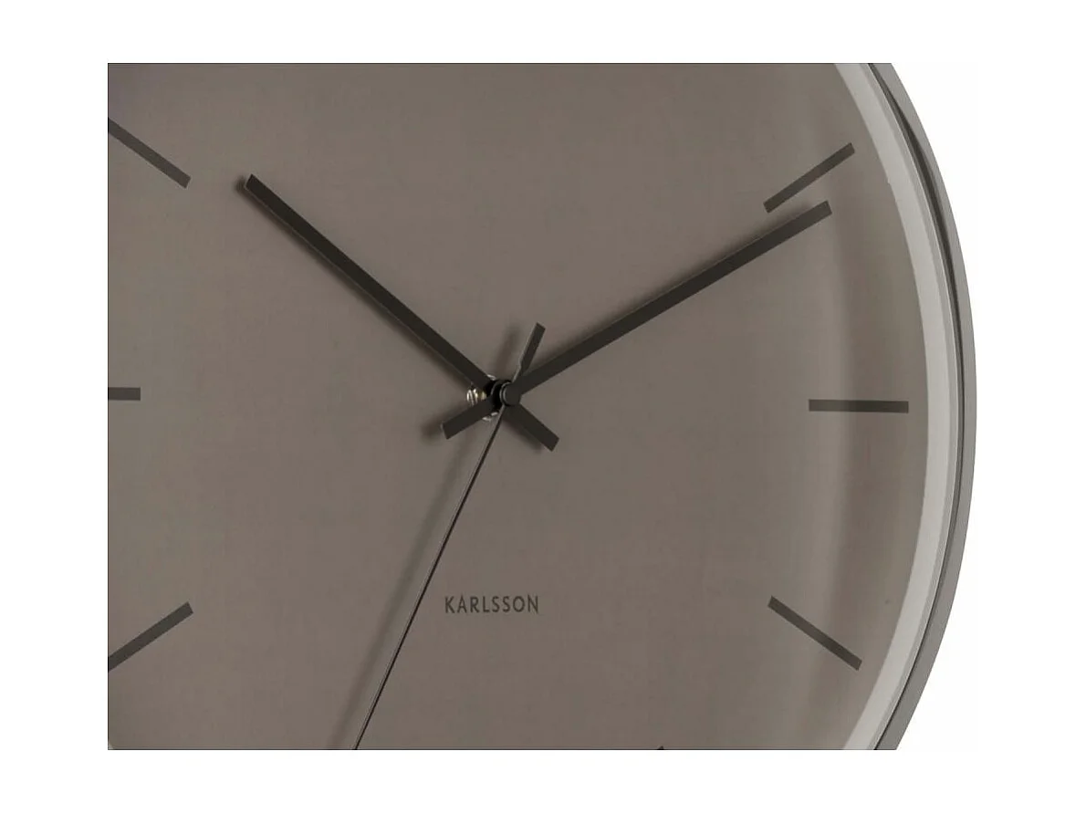 Horloge ronde en métal Nirvana Globe 40 cm