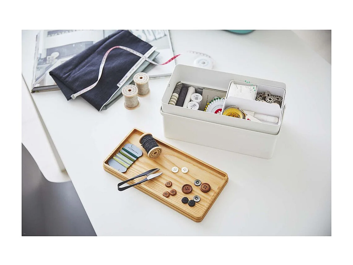 Nähkorb aus Metall und Holz "Tower"