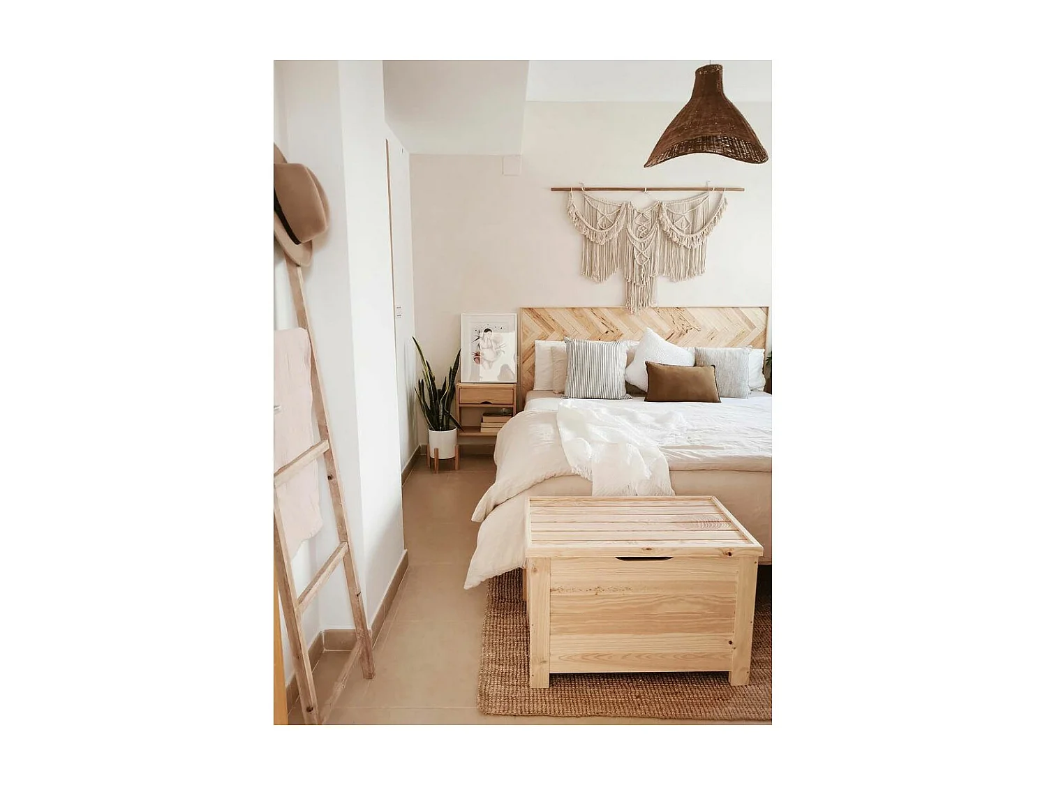 Aufbewahrungstruhe aus Kiefernholz 85 Liter