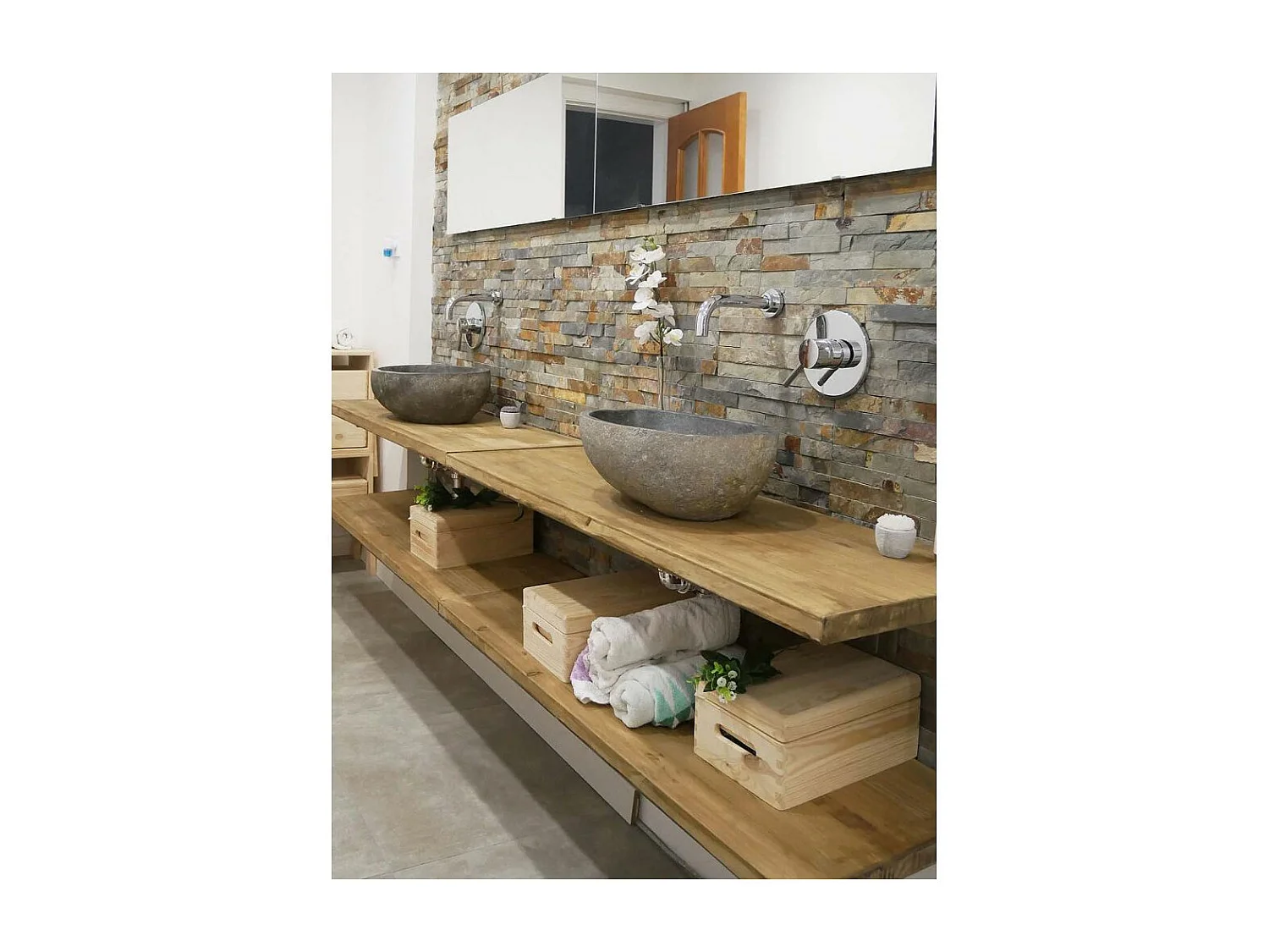 Ordnungskiste aus massivem Kiefernholz mit Deckel