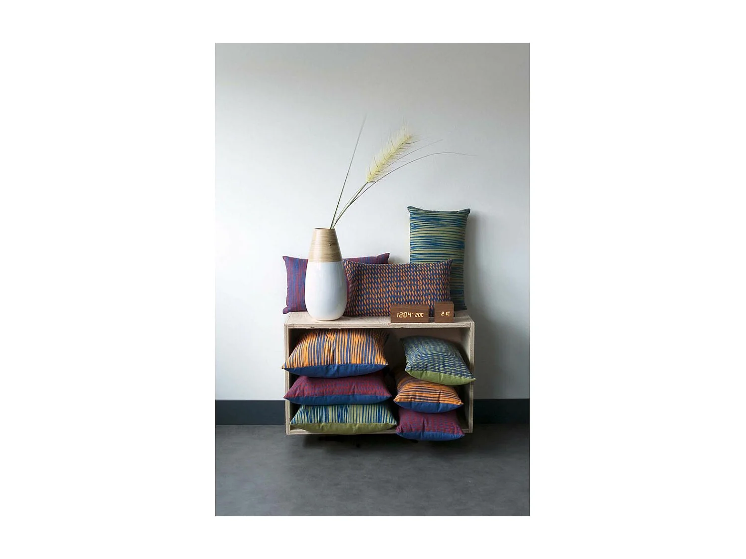 Wecker aus Holz mit LED-Index "Tube"