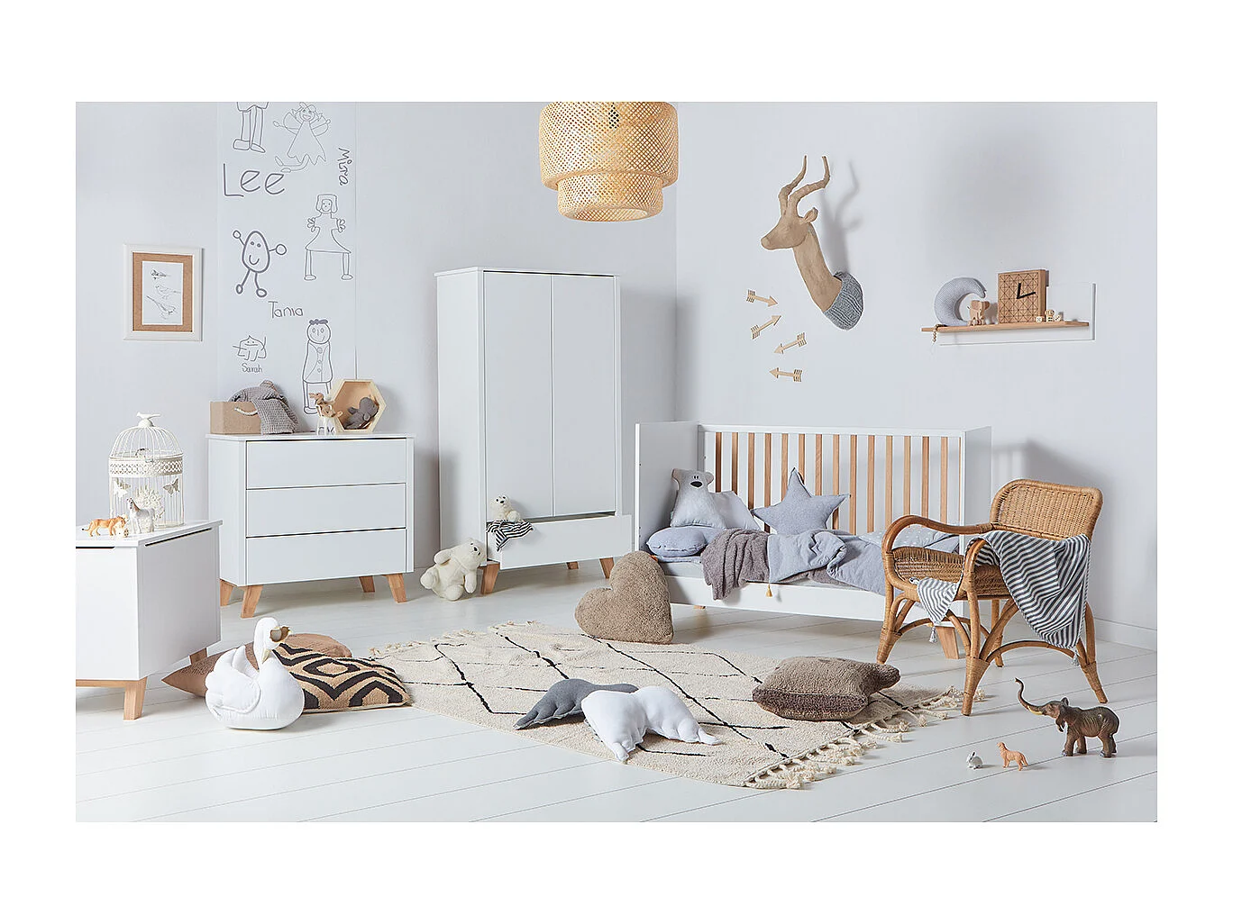 Chambre complète lit évolutif 70x140 commode à langer et armoire 2 portes Zara Blanc