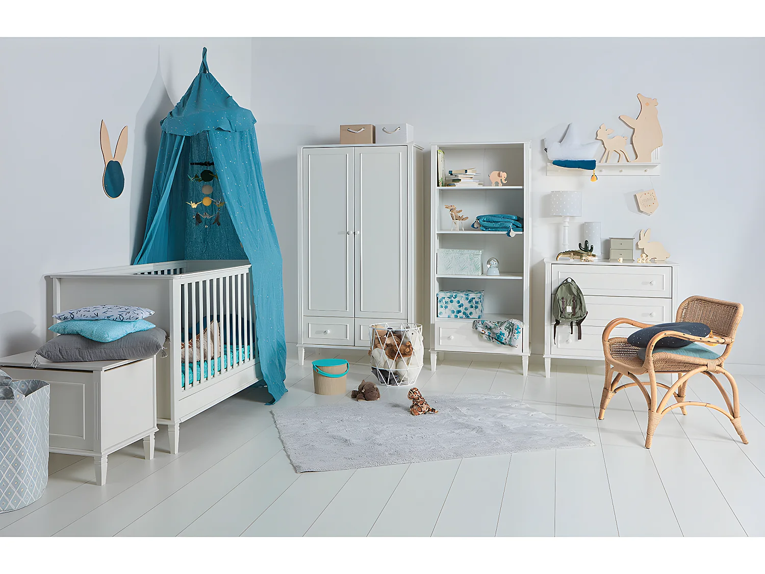 Chambre complète lit évolutif 70x140 commode à langer et armoire 2 portes Bianka Blanc