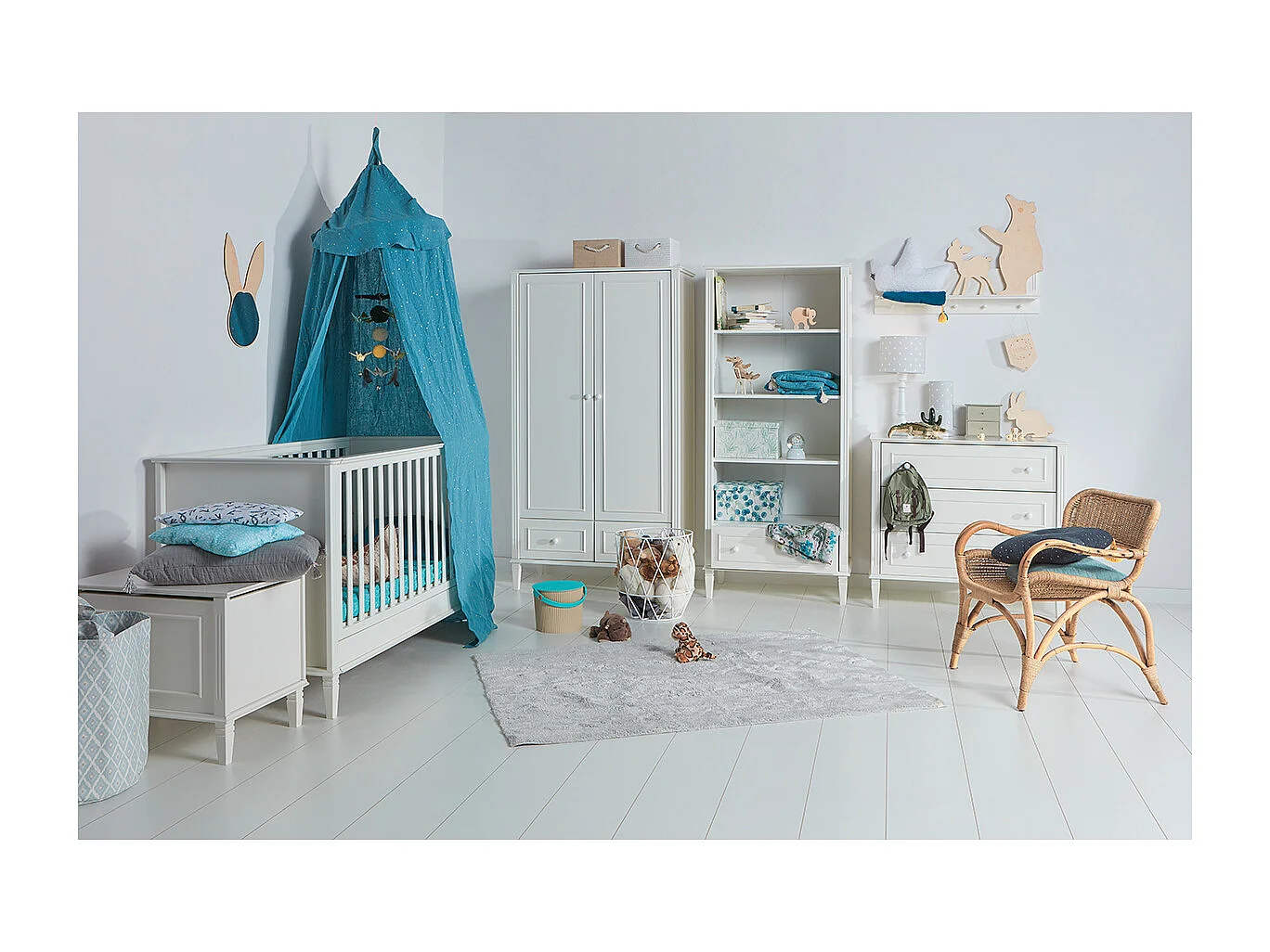 Chambre complète lit évolutif 70x140 commode à langer et armoire 2 portes Bianka Blanc