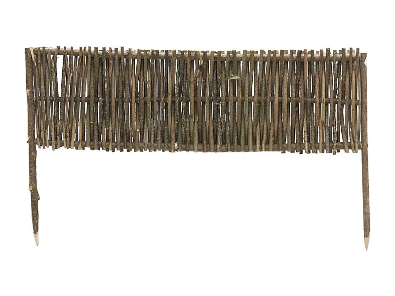 Bordure en noisetier